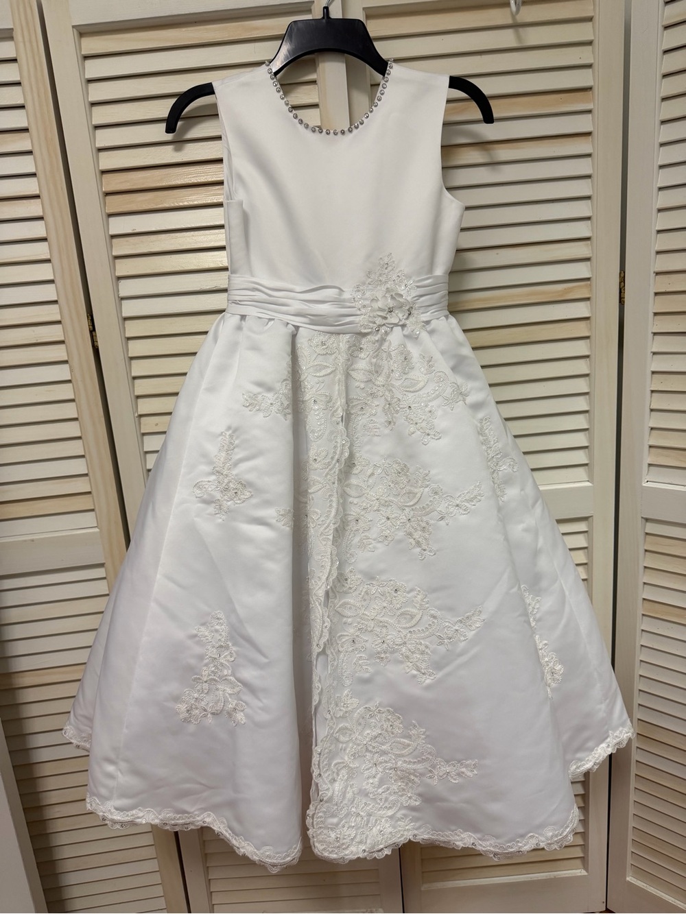 Joan Calabrese White Girls Dress